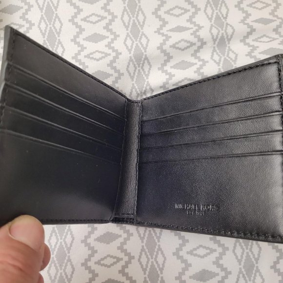 Michael Kors black leather wallet with card holder and pocket. NWOT - Picture 2 of 5